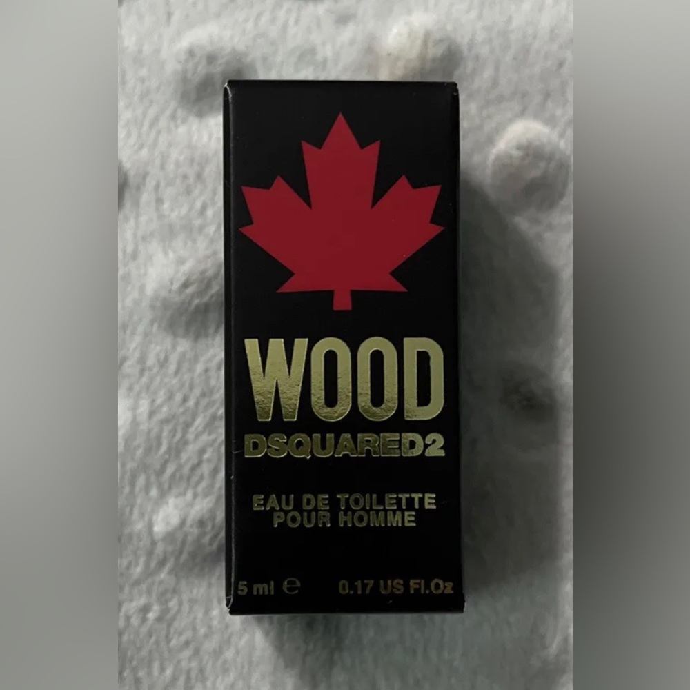 Dsquared2 Wood Pour Homme Eau De Toilette 5ml Miniature Fragrance NEW - Picture 3 of 4